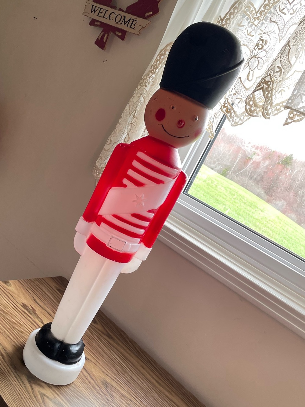 Vintage TPI Christmas Holiday Blow Mold Toy Soldiers 31” w/Light